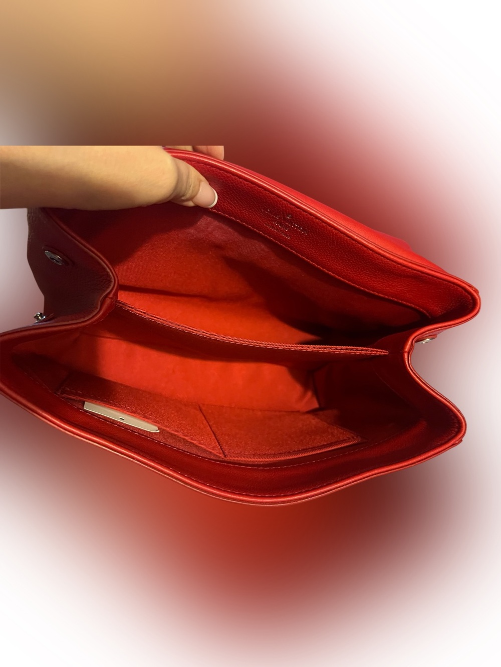GORG! LOUIS VUITTON Red Taurillon Leather Lockme II - LIKE NEW! MAKE AN OFFER! - Picture 8 of 10